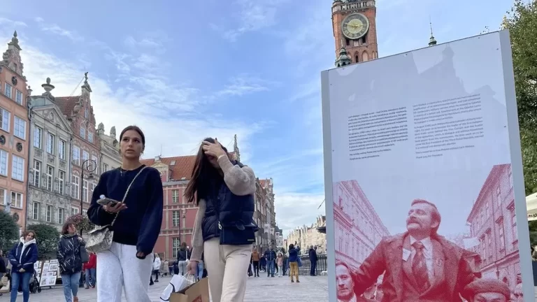 Poland Election: Bitter Campaign Splits Country Ahead Of Key Vote