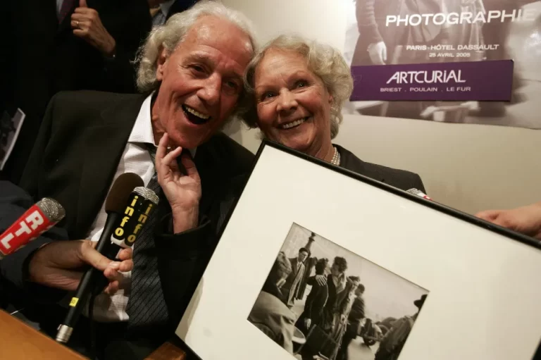 Francoise Bornet: Woman in Robert Doisneau’s Paris kiss photo dies aged 93