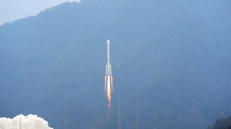 China Satellite Launch Over Taiwan Triggers Islandwide Alert