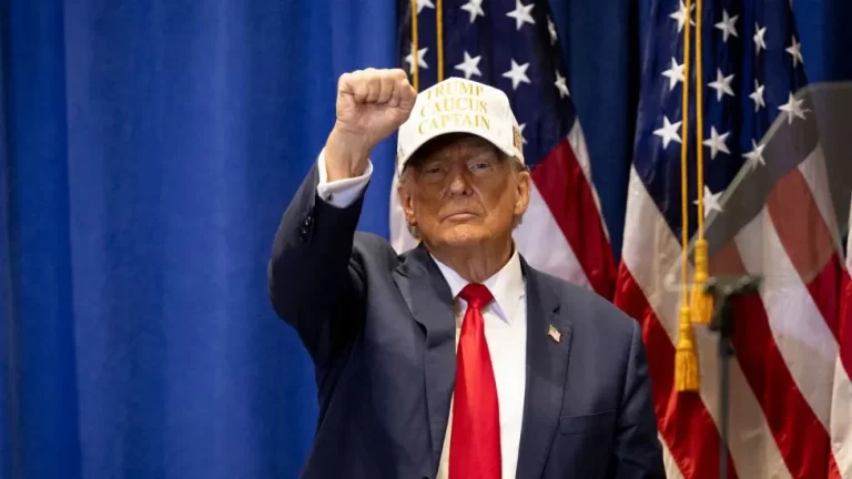 Iowa Caucuses: Republican Rivals Make Last-Ditch Bids To Cut Trump’s Lead