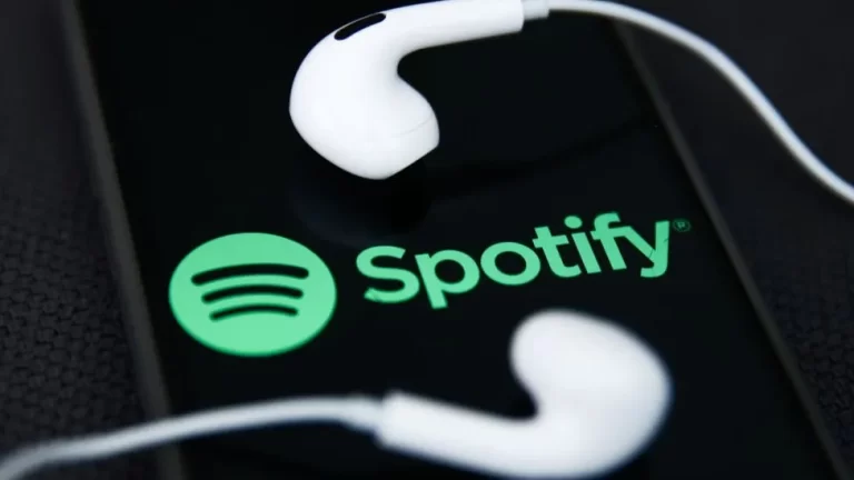 Spotify Attacks Apple’s ‘Outrageous’ 27% Commission