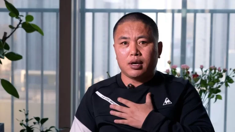 Secret Calls And Code Names: The Risky Business Of Sending Money To N Korea