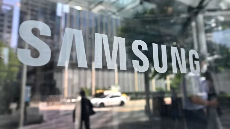 Samsung Is Optimistic About AI-Driven Smartphones, Despite Losing Sales Crown