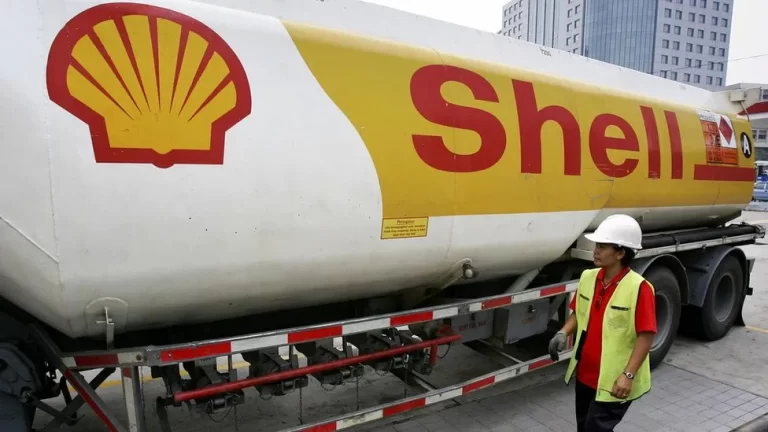 Shell Reports Lower Profits As Energy Prices Cool