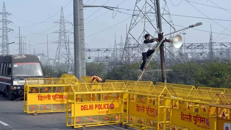 Farmers’ Protest: Delhi Turns Into Fortress As Thousands March To India Capital